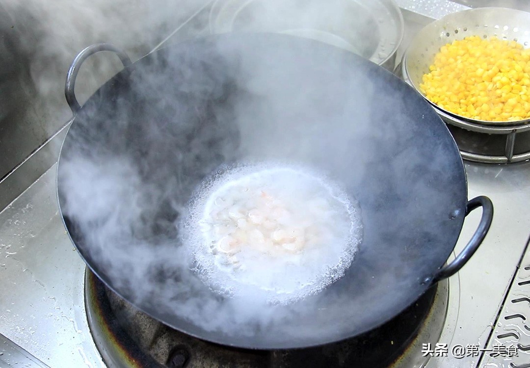 炒家常虾仁做法视频_炒家常虾仁做法大全_炒虾仁的家常做法